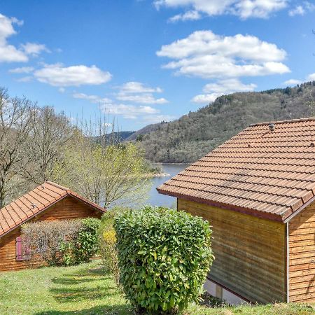 Vacancéole - Les Chalets de la Chazotte Saint-Jacques-dʼAmbur Exterior foto