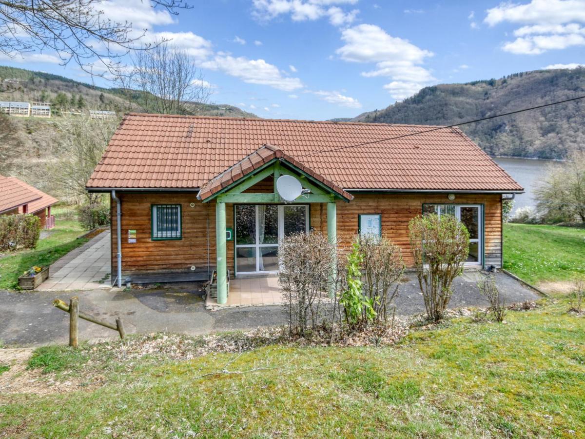 Vacancéole - Les Chalets de la Chazotte Saint-Jacques-dʼAmbur Exterior foto