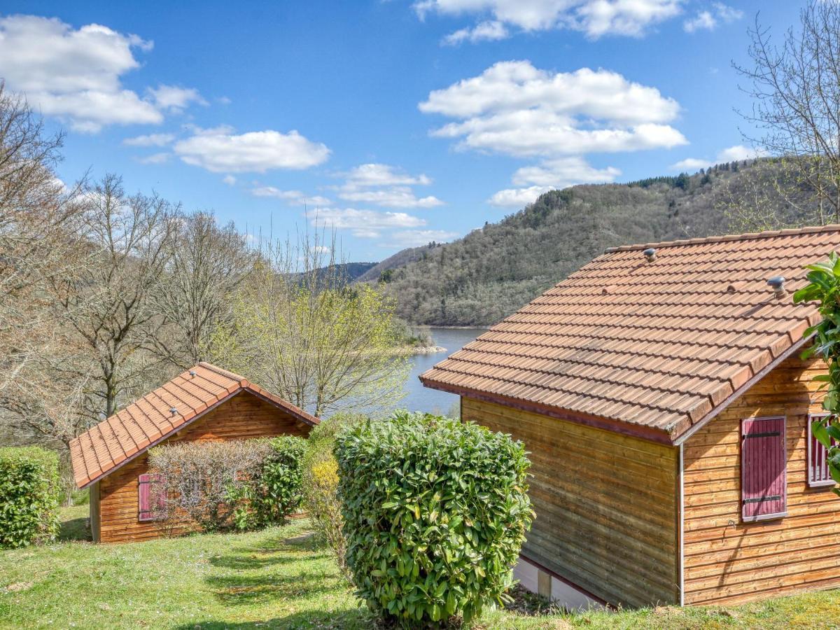 Vacancéole - Les Chalets de la Chazotte Saint-Jacques-dʼAmbur Exterior foto