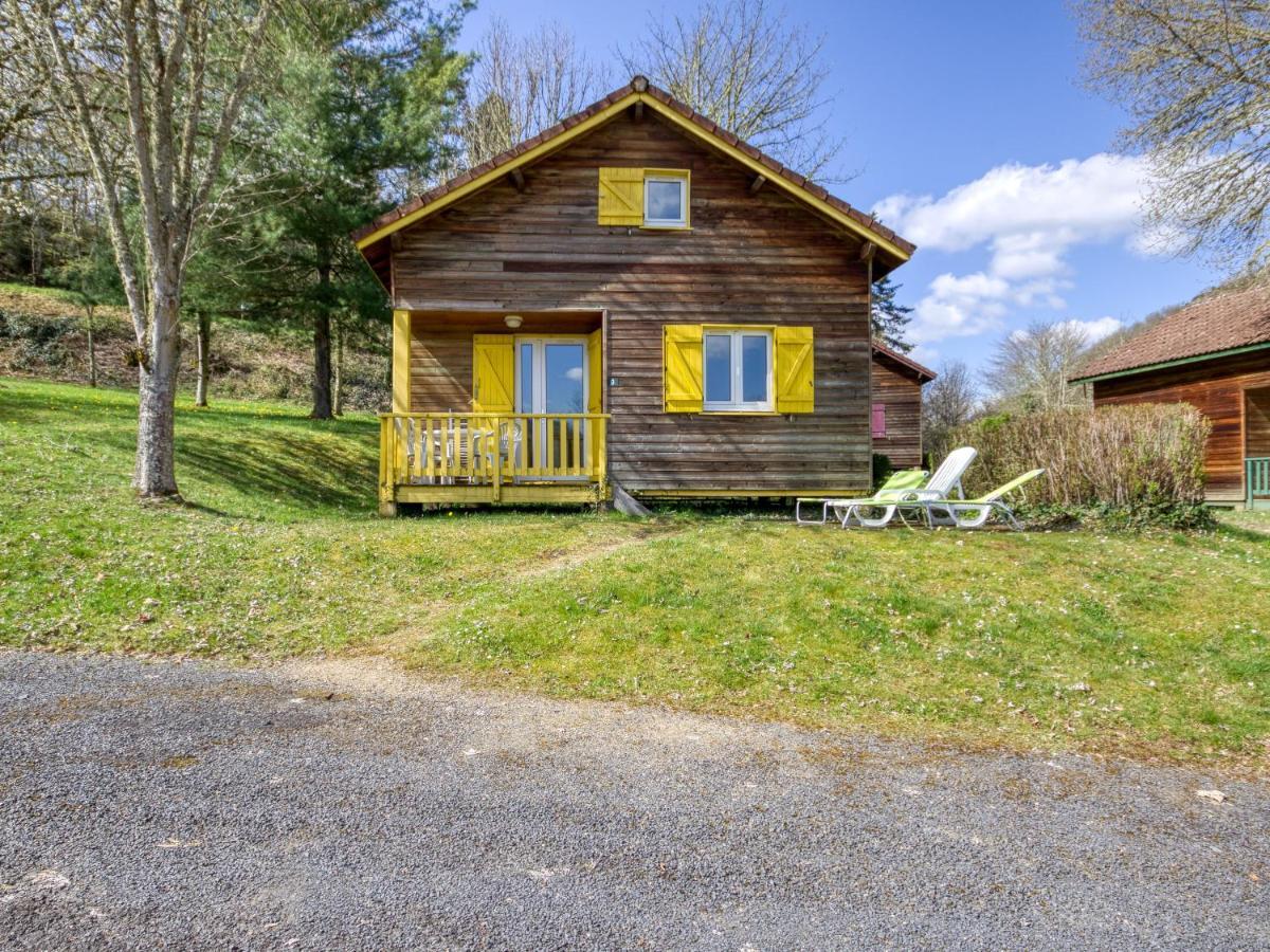 Vacancéole - Les Chalets de la Chazotte Saint-Jacques-dʼAmbur Exterior foto