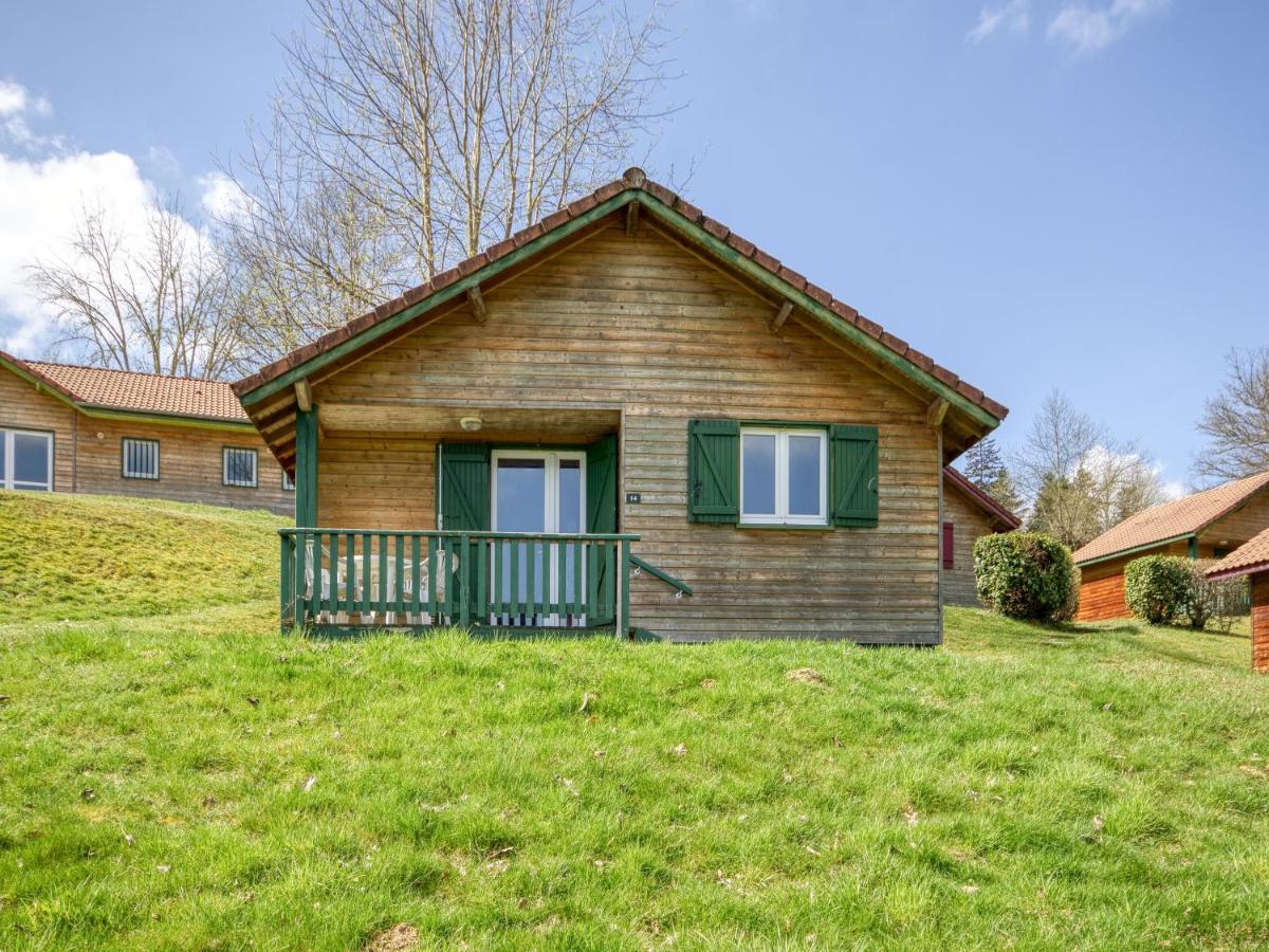 Vacancéole - Les Chalets de la Chazotte Saint-Jacques-dʼAmbur Exterior foto
